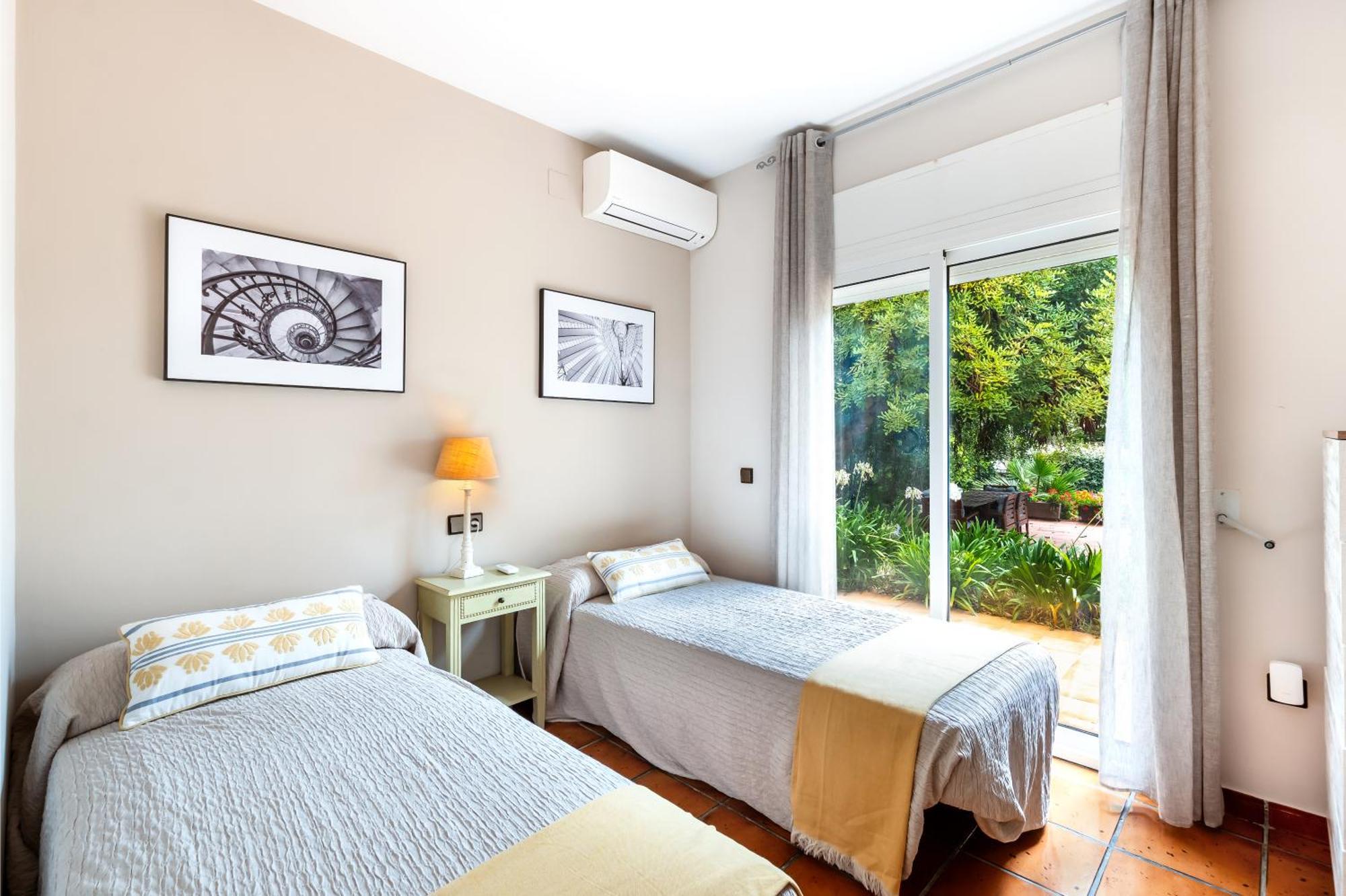 Villa Golfy 8 Golf Bonmont Terres Noves Esterno foto